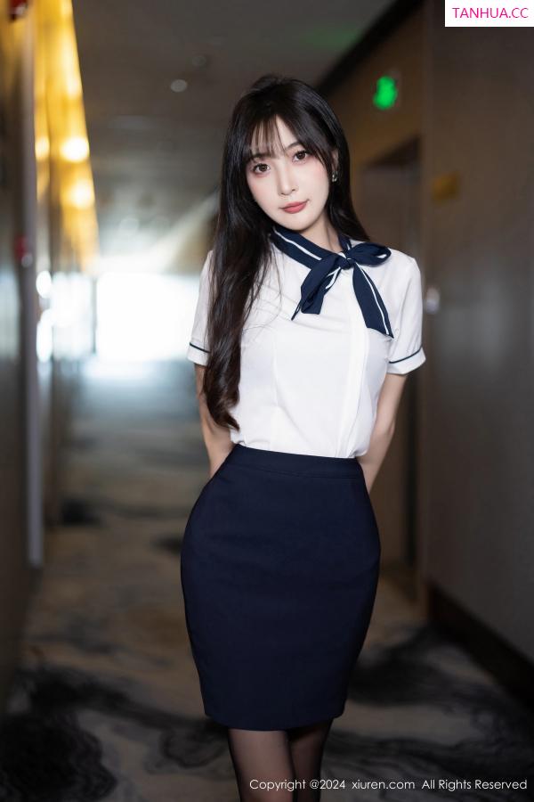 林星阑  [XiuRen]高清写真图 2024.06.19 No.8727 林星阑 黑丝美腿第3张图片